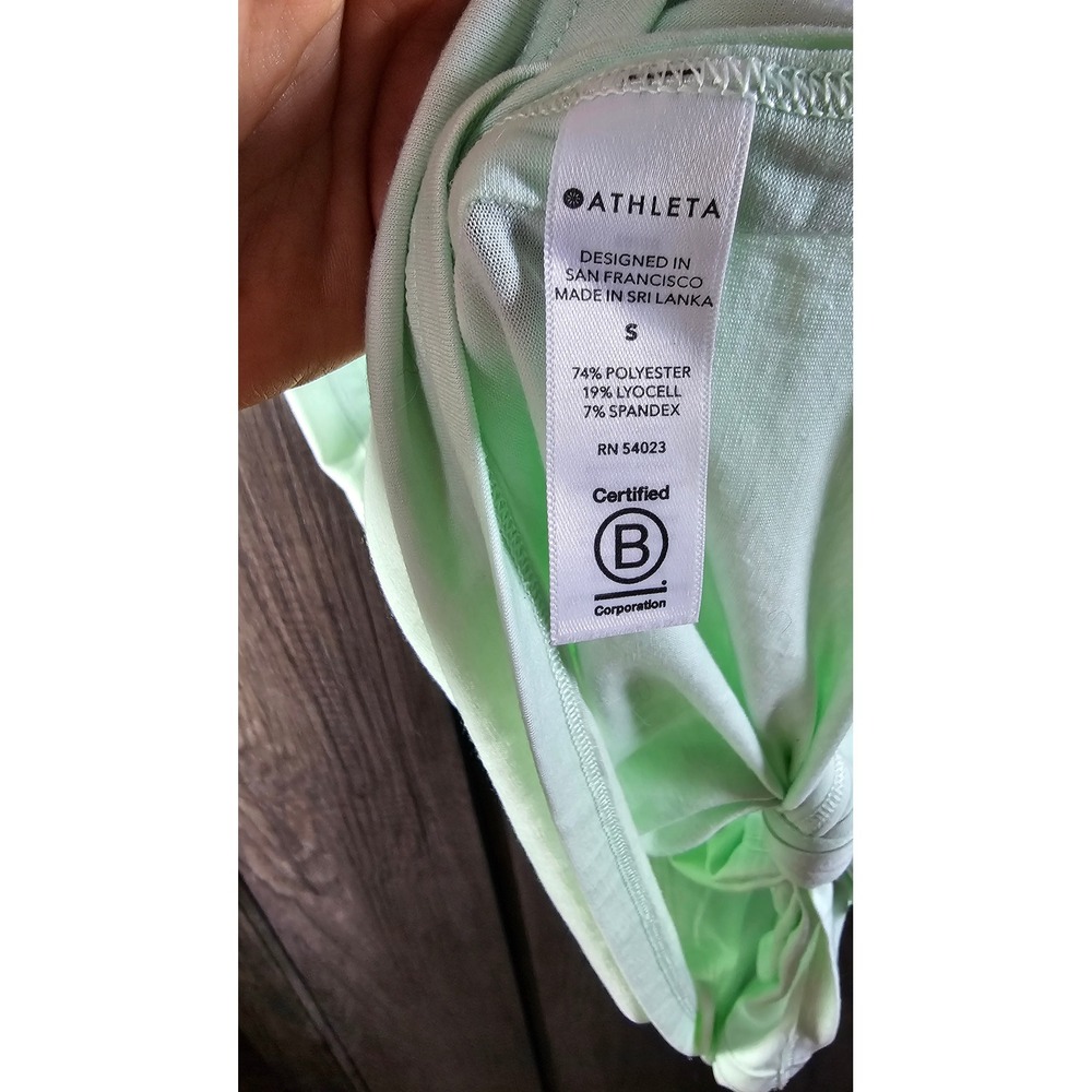 Athleta Light Green Tank Top Tie Back Twist Sport Athletic Size S - Picture 4 of 5